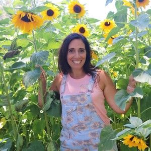 Meet your Posher, Posh